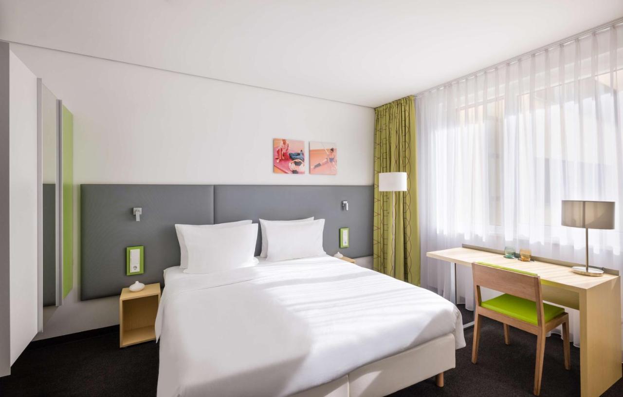 Lindner Hotel Frankfurt Sportpark, Part Of Jdv By Hyatt Frankfurt am Main Exterior foto