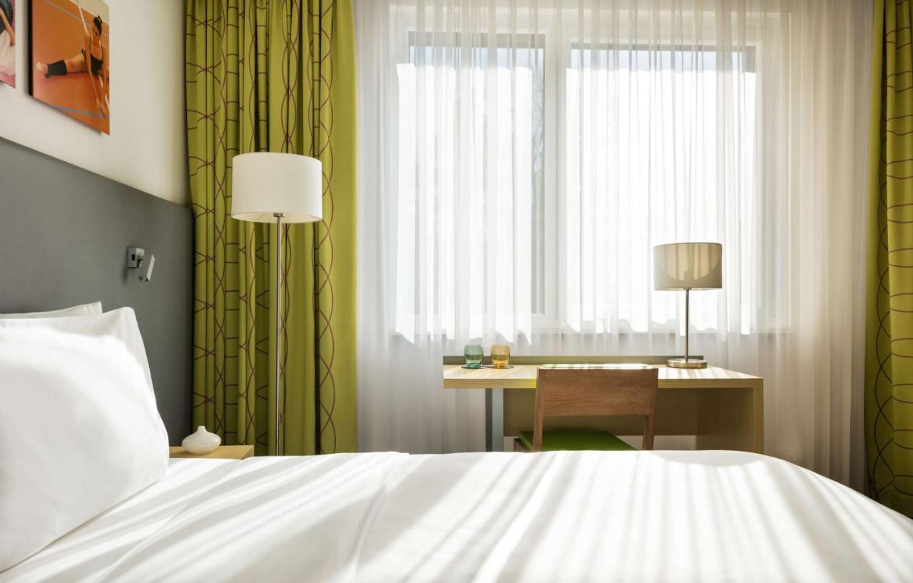 Lindner Hotel Frankfurt Sportpark, Part Of Jdv By Hyatt Frankfurt am Main Exterior foto